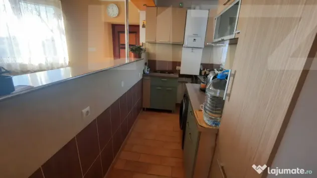 Casa si spatiu comercial de vanzare - Nicolae Titulescu, Lug