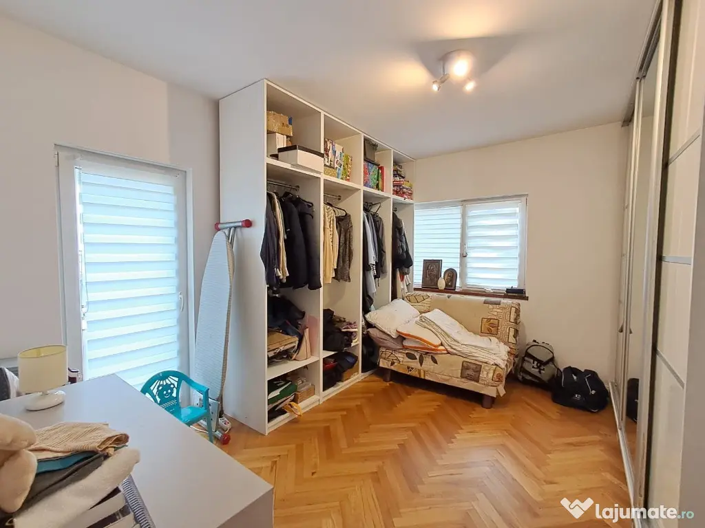 Duplex finisaje moderne situat in Floresti zona Terra