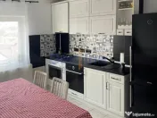 Zona Feidorf – Apartament 2 camere, decomandat 