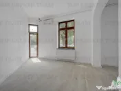 Spatiu comercial cu excelenta vizibilitate langa Parcul Caro 