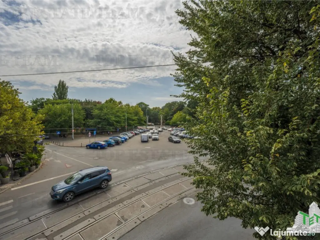 Spatiu comercial cu excelenta vizibilitate langa Parcul Caro