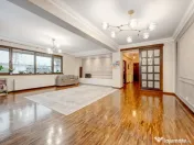 Apartament 170mp utili, 77mp curte și 3 locuri parcare, Par 