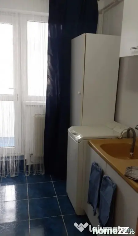 - Apartament 1 camera 39mp, confort 1 decomandat, Calarasi 4 - Braila (Braila)