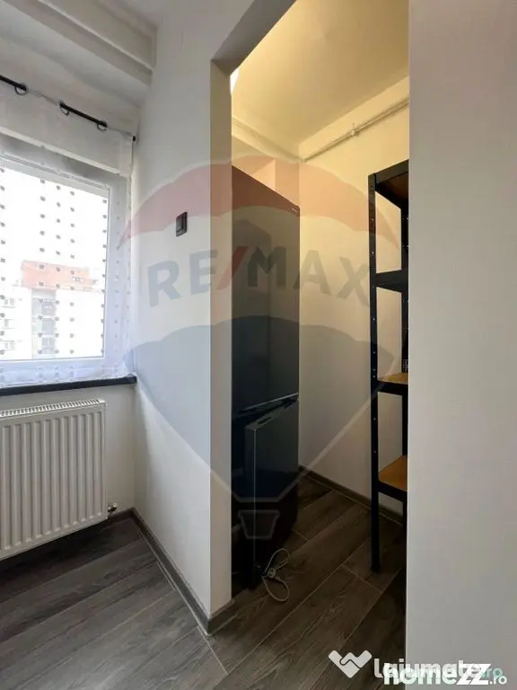 Apartament spațios de închiriat, strada Năsăud, bloc ...