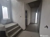 Casa P E, teren 179 mp - Caminul De Batrani - Spitalul Judet 