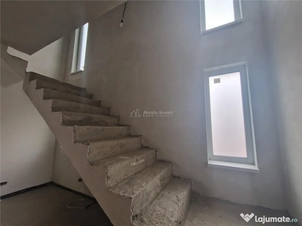 Casa P E, teren 179 mp - Caminul De Batrani - Spitalul Judet