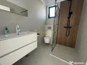 Casa individuala pe parter cu 4 camere // 2 bai // panouri 3 