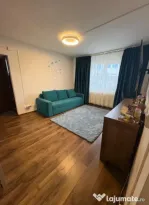 Apartament 2 camere, semidecomandat - zona Bartolomeu
