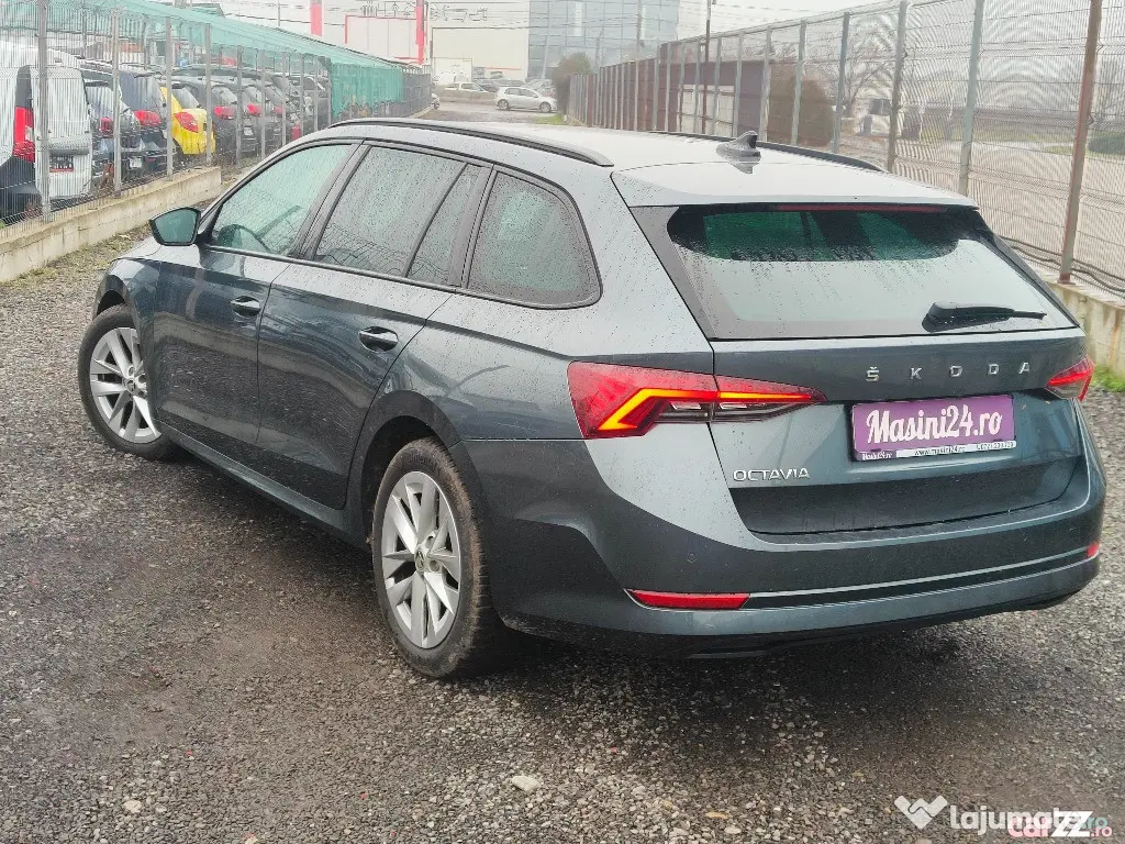 Skoda Octavia IV 2022 Ceasuri digitale, full LED
