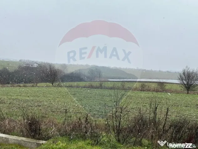VANZARE Casă / Vilă PREMIUM 4 camere la pret normal