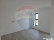 VANZARE Casă / Vilă PREMIUM 4 camere la pret normal 