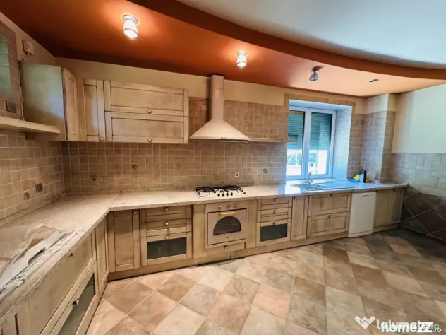 SUPER PROPIETATE LA PADURE ROSU, vila superba 709 mp, 1213 m - Rosu (Bucuresti-Ilfov)