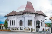 Două vile de patrimoniu, restaurate integral 