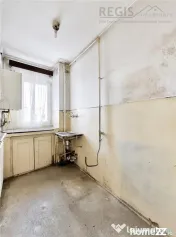 Apartament cu 2 camere in zona Florilor de renovat 