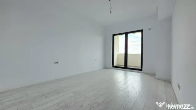 APARTAMENT CU TERASA GENEROASA SI VEDERE UNICA CATRE LAC