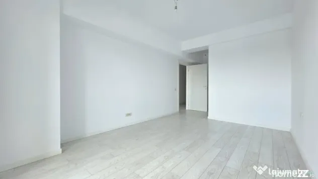 APARTAMENT CU TERASA GENEROASA SI VEDERE UNICA CATRE LAC