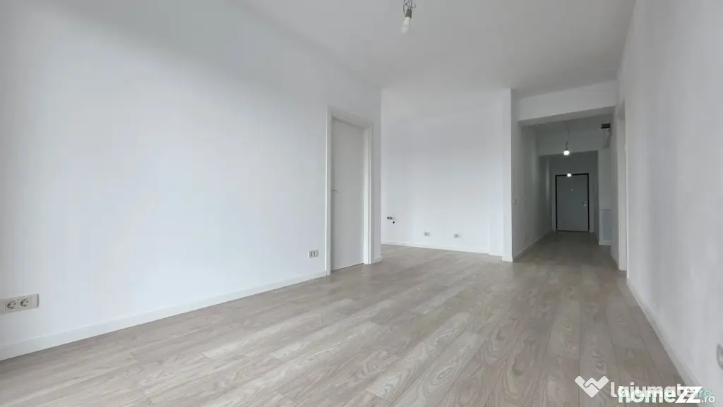 APARTAMENT CU TERASA GENEROASA SI VEDERE UNICA CATRE LAC