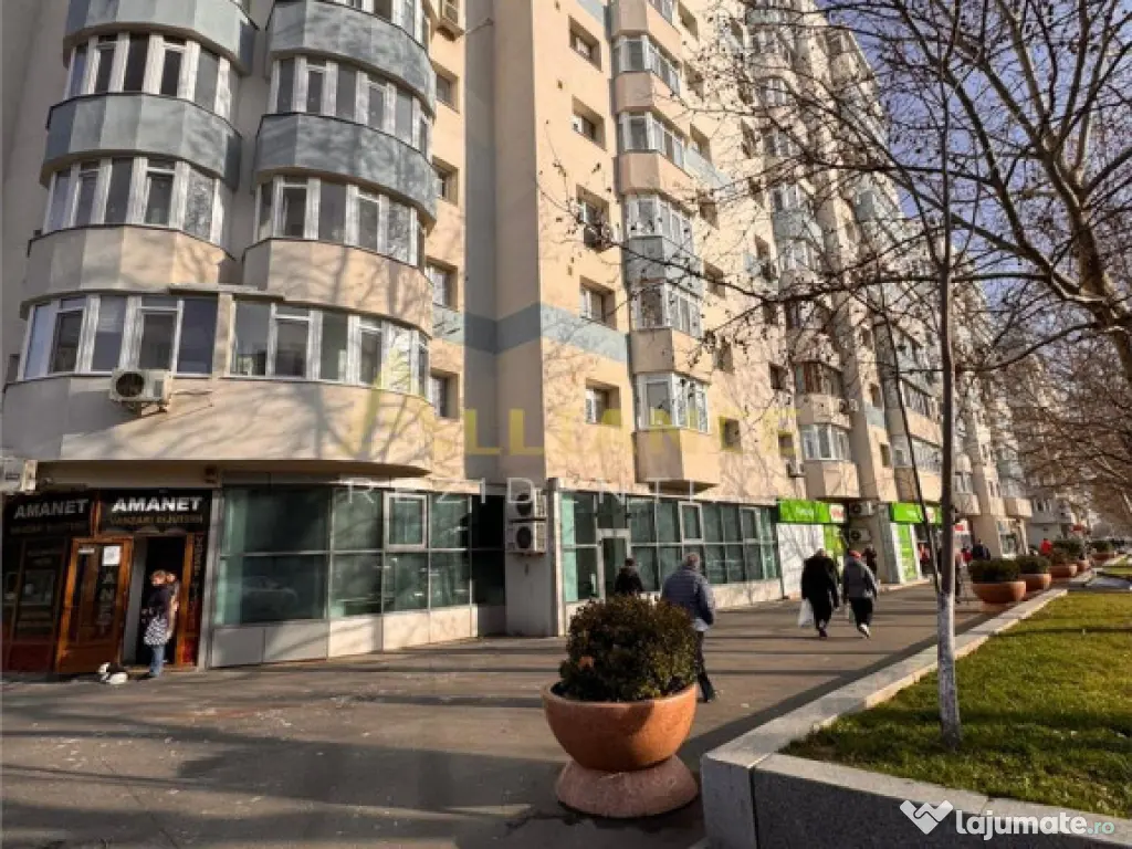{Aparatorii Patriei} Apartament cu 3 camere, decomandat - 74