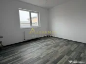 5 camere || strada asfaltata || gata de mutare || 