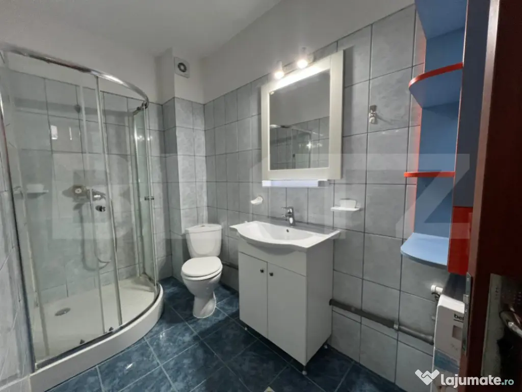 Apartament 2 camere, 55 mp, parcare, zona Florilor