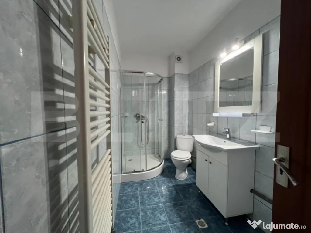 Apartament 2 camere, 55 mp, parcare, zona Florilor