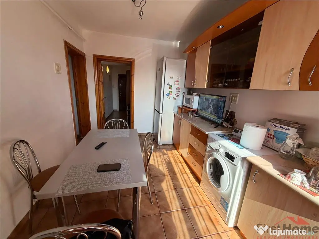 Apartament 3 camere, zona Sud - Amadeus - 70mp, etaj 4 cu ac