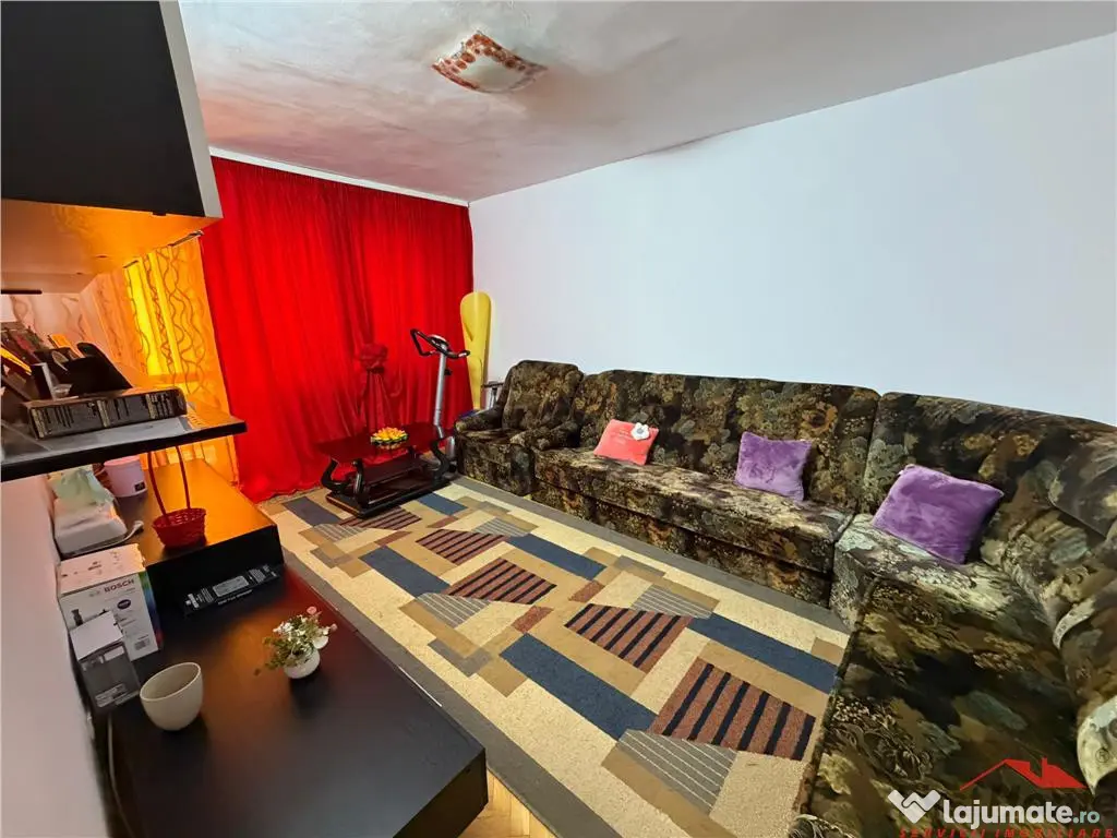 Apartament 3 camere, zona Sud - Amadeus - 70mp, etaj 4 cu ac