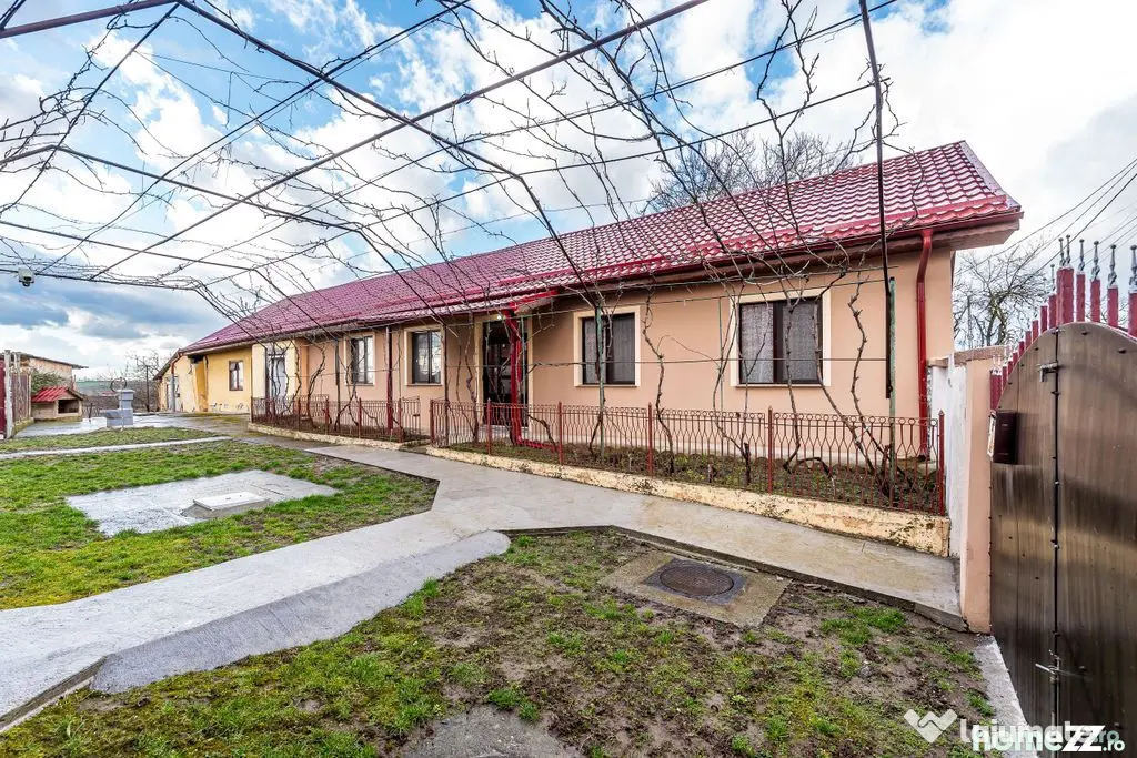 Casă în Vinga – restaurată Integral 2025 | 3 camere ...