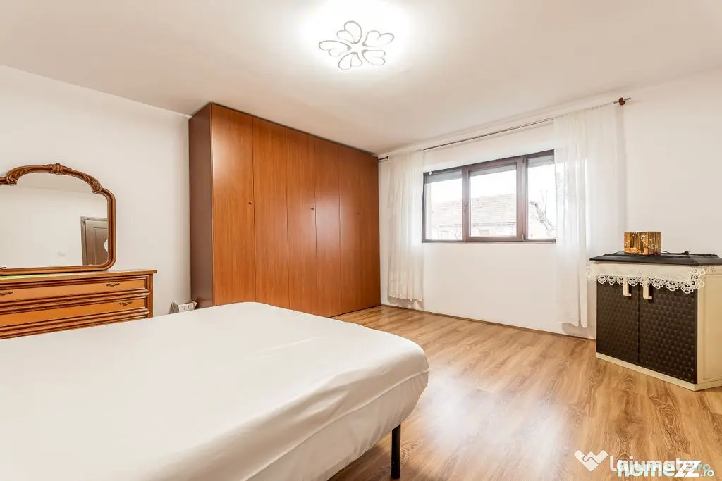 Casă în Vinga – restaurată Integral 2025 | 3 camere ...