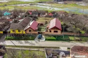 Casă în Vinga – restaurată Integral 2025 | 3 camere ...