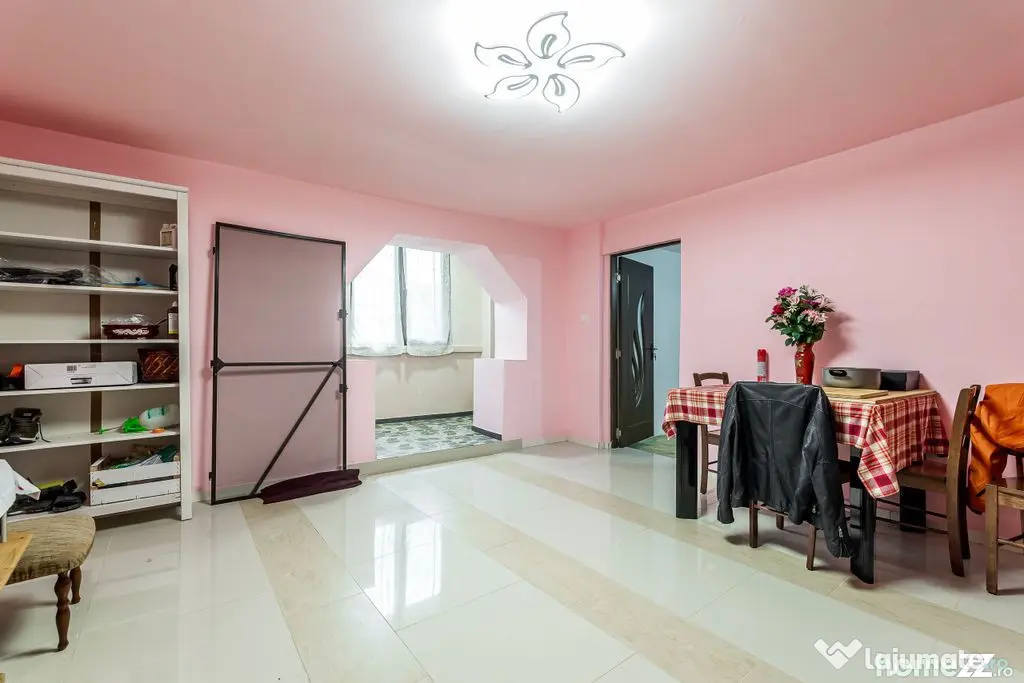 Casă în Vinga – restaurată Integral 2025 | 3 camere ...