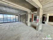 Spatiu comercial terasa 500mp de inchiriat in Sectorul 6 