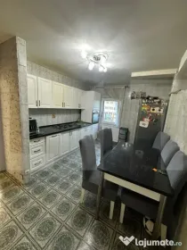 Apartament 3 camere, 96 mp, zona Micalaca