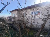 Oportunitate ! Casă renovabilă, 176 mp, teren de 530 mp, z