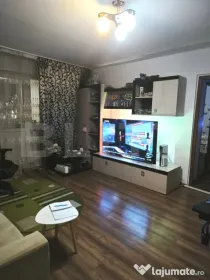 Apartament cu două camere, 53 mp - zona Banat