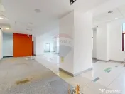 Spațiu comercial de închiriat în Brașov, ultracentral... 