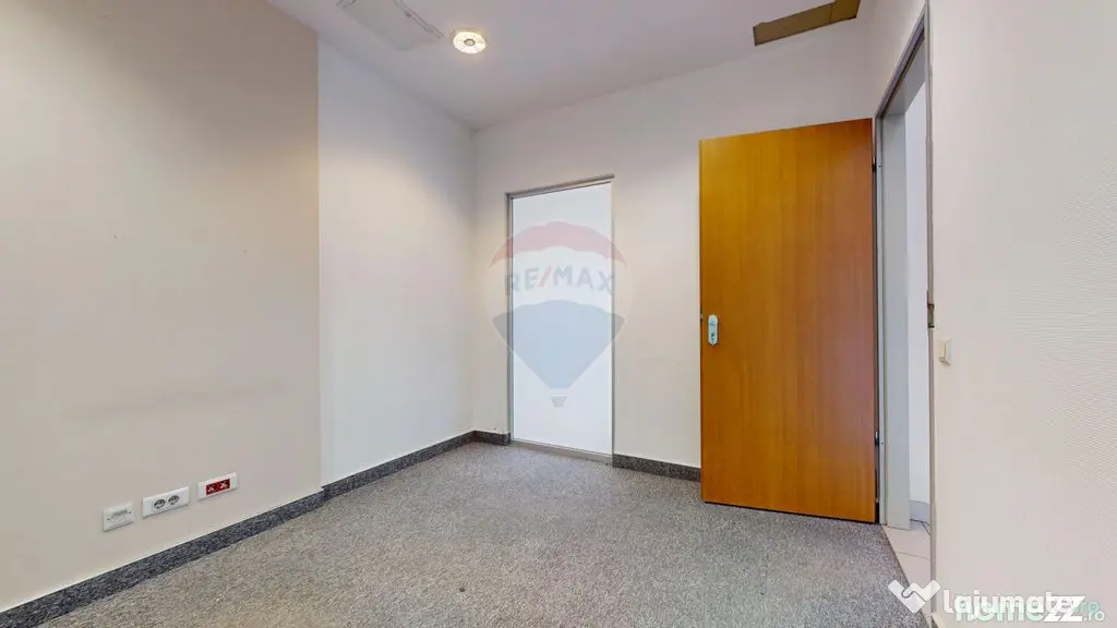 Spațiu comercial de închiriat în Brașov, ultracentral...