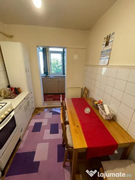 - Apartament 2 camere confort 1 decomandat Dorobantilor