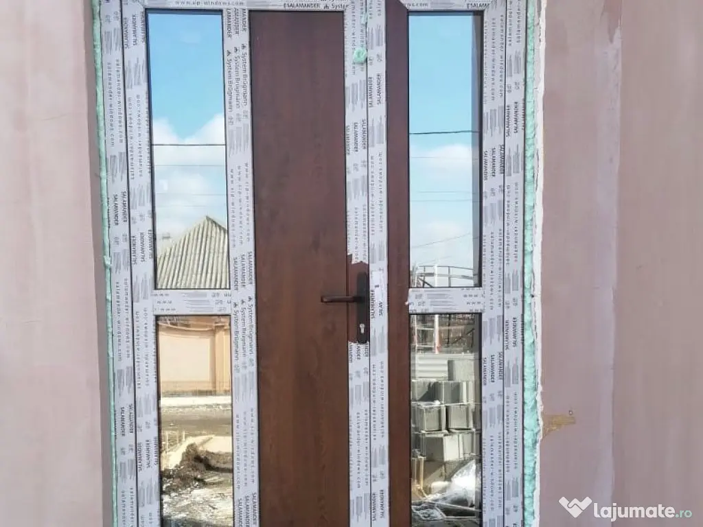 Ferestre și uși din PVC/aluminiu premium de calitate superioară.
