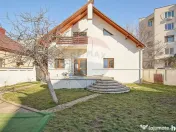 Casă / Vilă cu 9 camere de închiriat în zona Centrul ... 