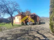 Casa de localitatea Savarsin 