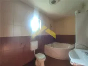 Casa de localitatea Savarsin 