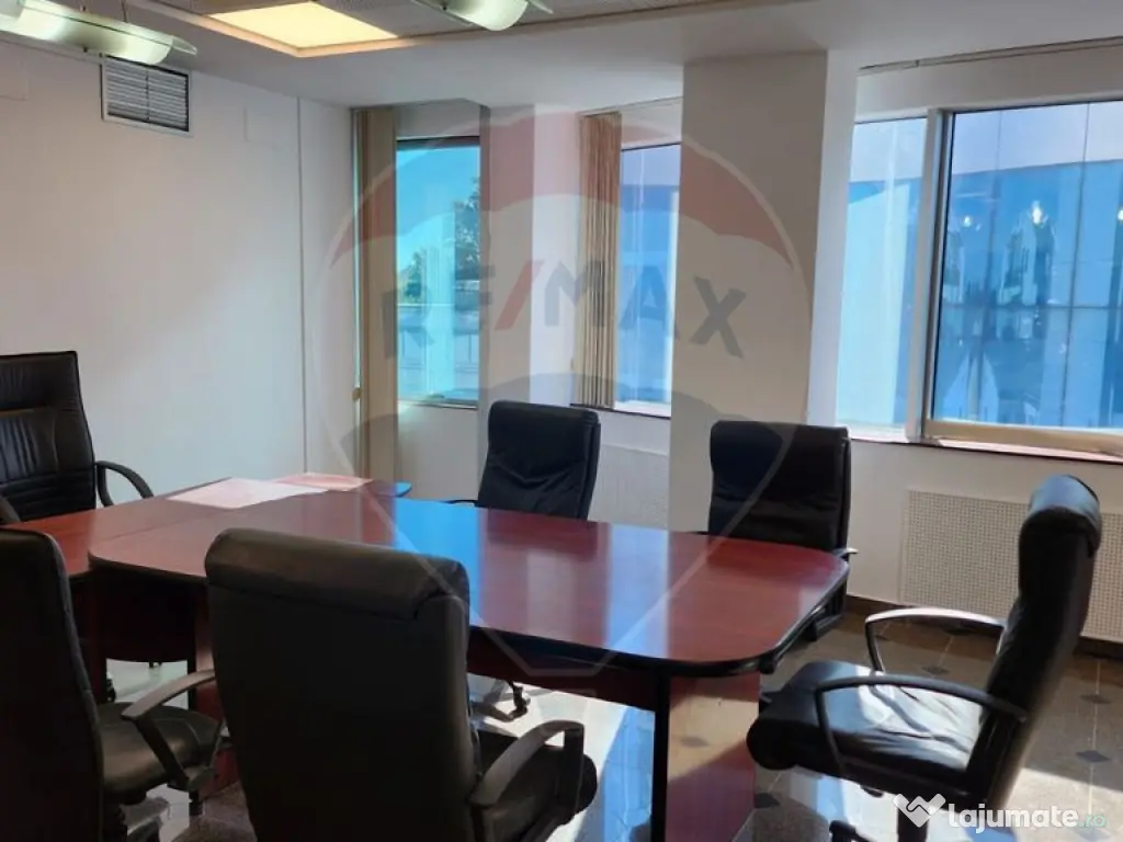 Spațiu de birouri de 1,054mp de închiriat în zona Bucu...