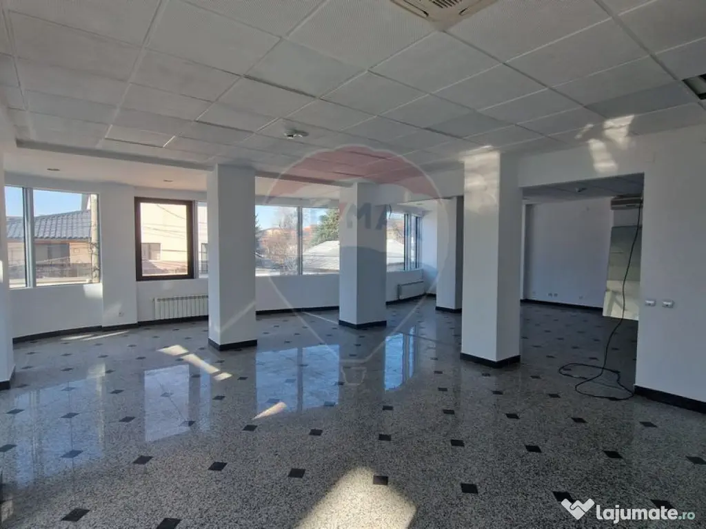 Spațiu de birouri de 1,054mp de închiriat în zona Bucu...