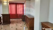 Spațiu de birouri de 1,054mp de închiriat în zona Bucu...
