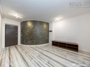 Apartament de 4 camere in zona Avantgarden I 