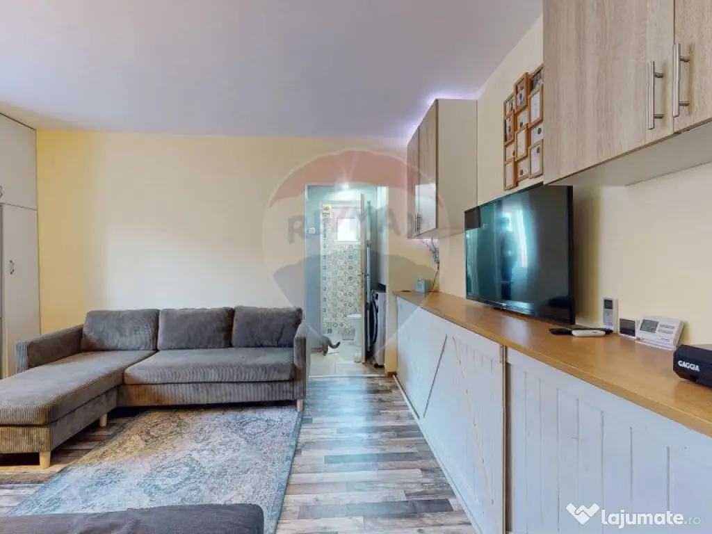 Apartament cu 2 camere de vânzare în zona Electroprecizia