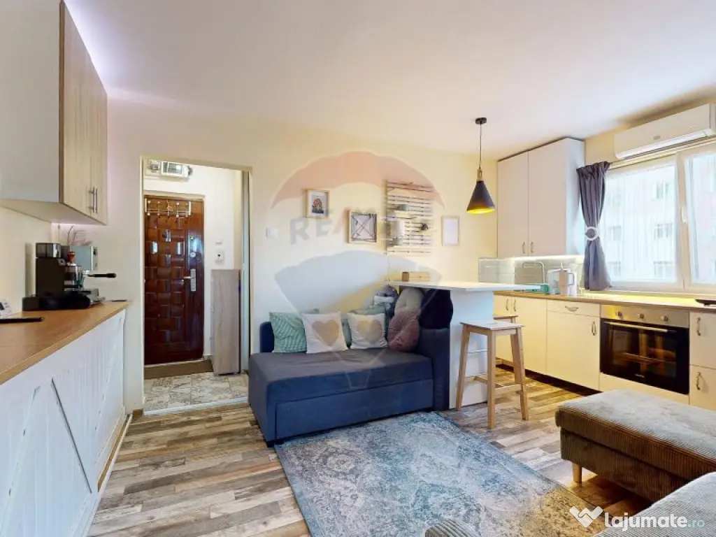 Apartament cu 2 camere de vânzare în zona Electroprecizia