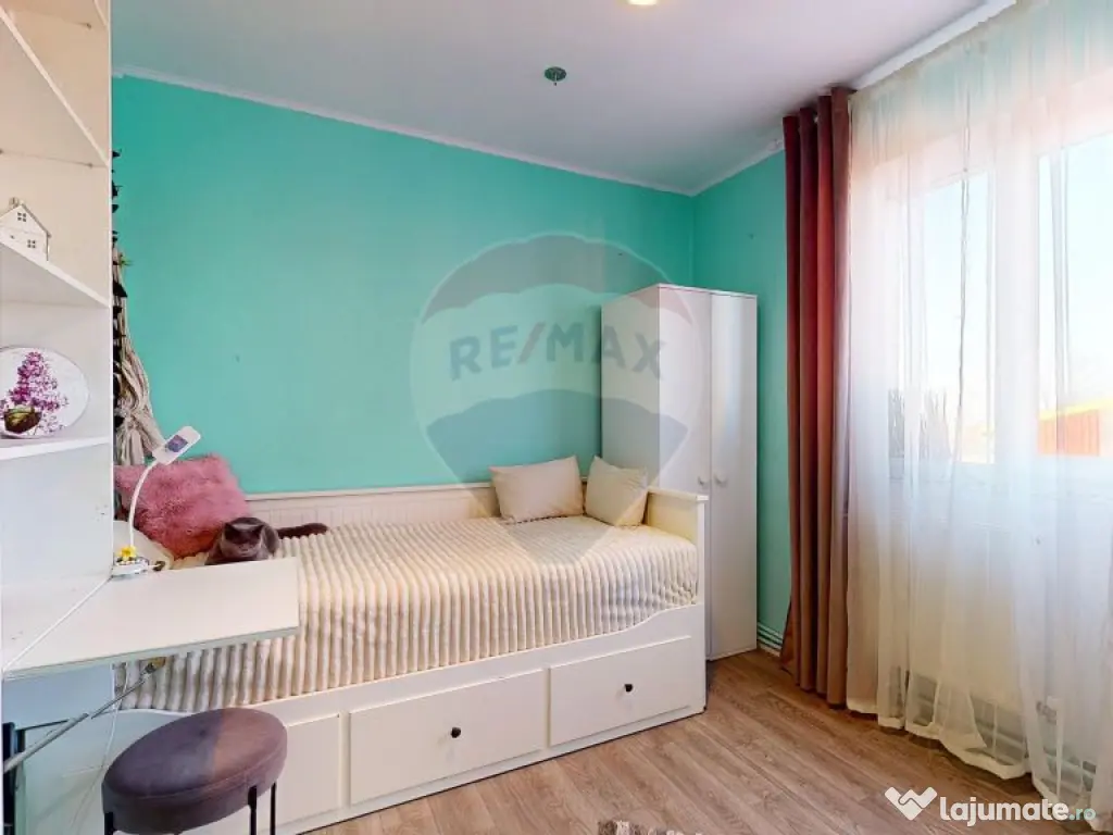 Apartament cu 2 camere de vânzare în zona Electroprecizia