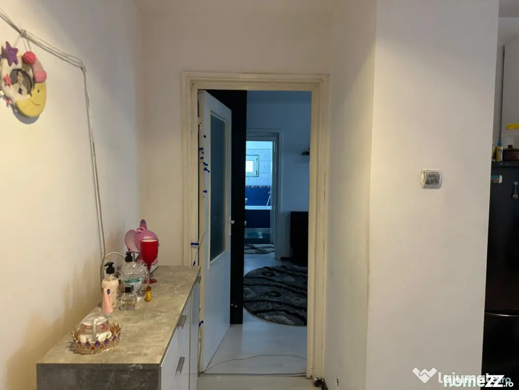 Apartament 3 camere, 51.77 mp, Calea București - Craiova (Dolj)